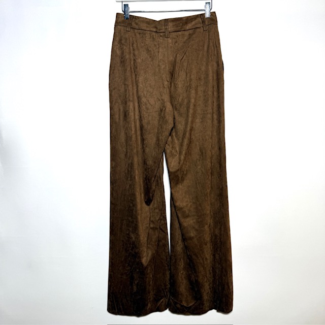 DEC03065-DC3B-4BBF-9A9E-C192D83AB1A1