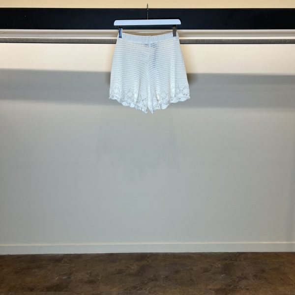 Short In Macramè