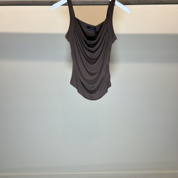Top Marrone Con Drappeggi